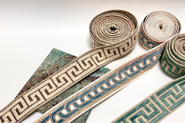 Readymade curtain border in Dubai
