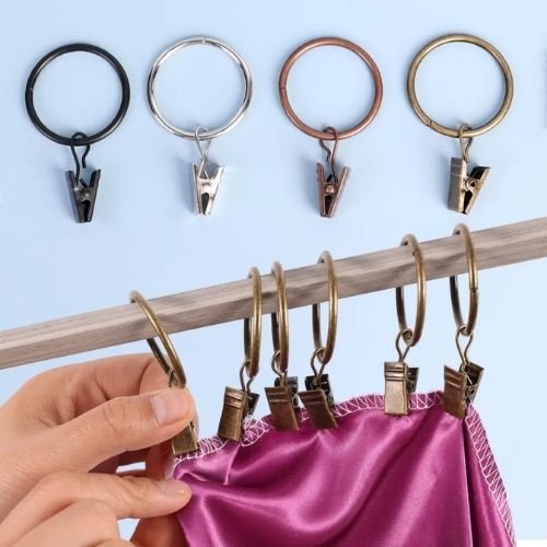 Durable metal clip rings.