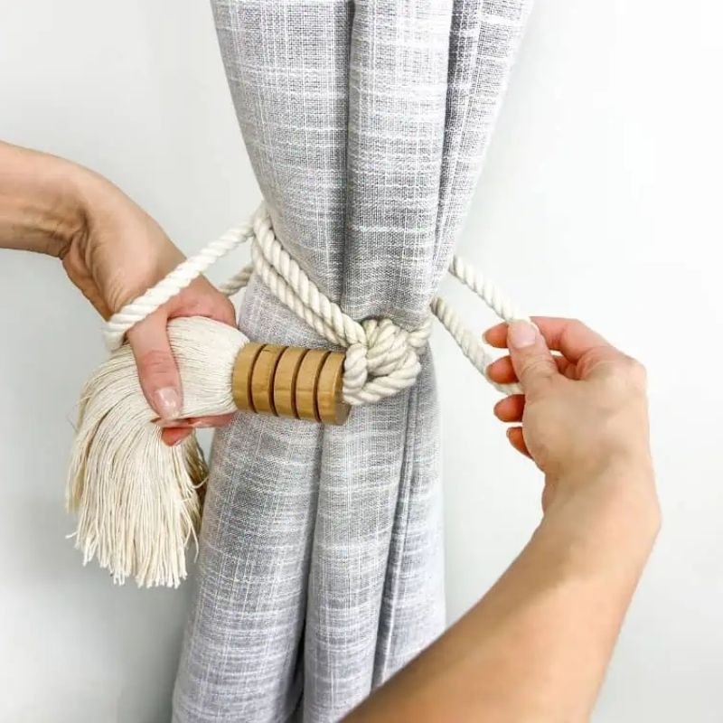 Stylish Curtain Tieback Fixing Dubai