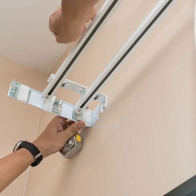 Expert Curtain Track Fixing in Dubai