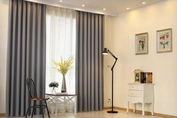 Blackout curtains for Dubai bedrooms