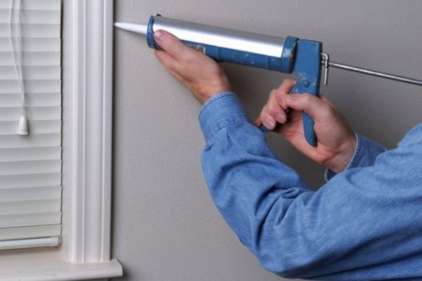 Commercial blinds repair service in Dubai