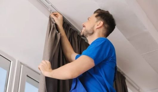 Expert handling all curtain types