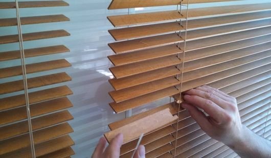 Wooden blinds maintenance service in Dubai