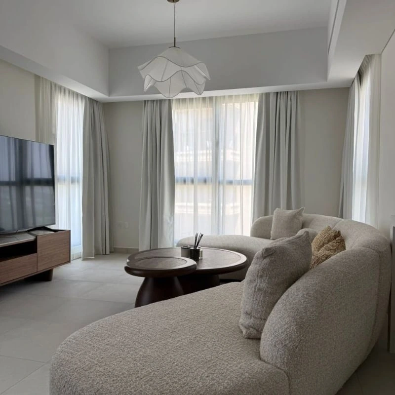 Curtain alteration service for homes in Jumeirah