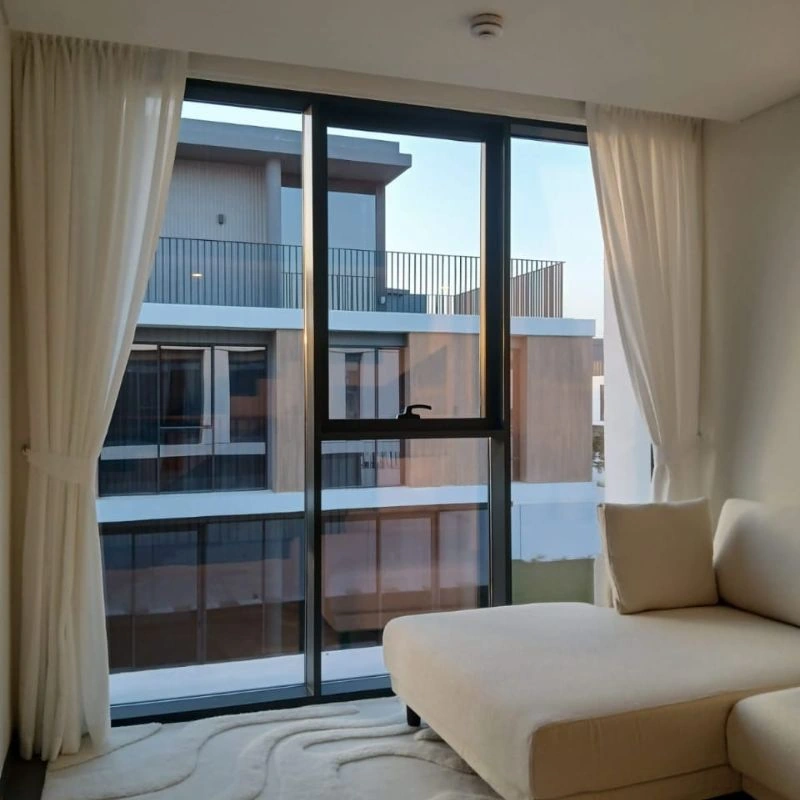 Commercial curtain alteration service in Deira Dubai